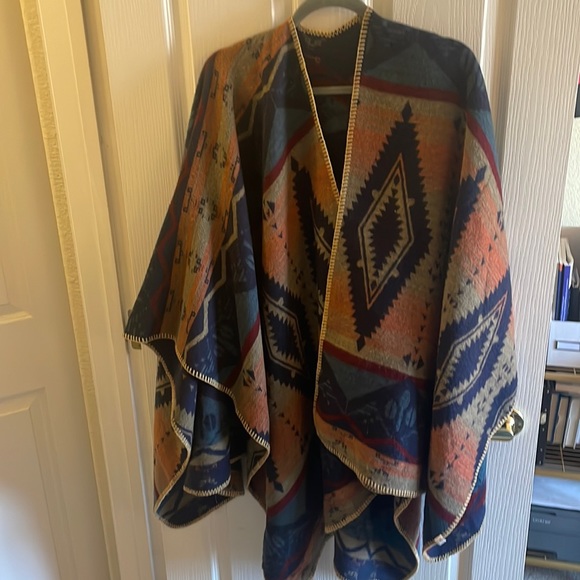 Jackets & Blazers - Blanket/Poncho Wrap | Western Wear, Southwest design, One Size - EUC
